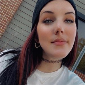 Meet your Posher, Kaitlinne